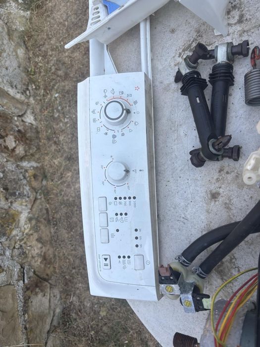 Пералня Ecectrolux EWP 107200 W на части