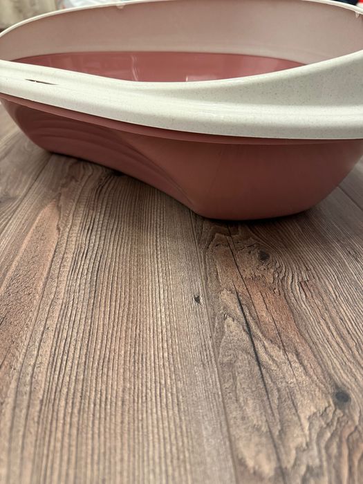 Котешка тоалетна