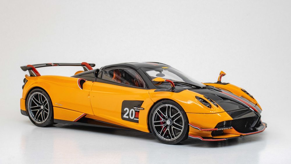 Macheta Pagani Huayra BC by LCD (Autoart, Almost Real, Motorhelix)