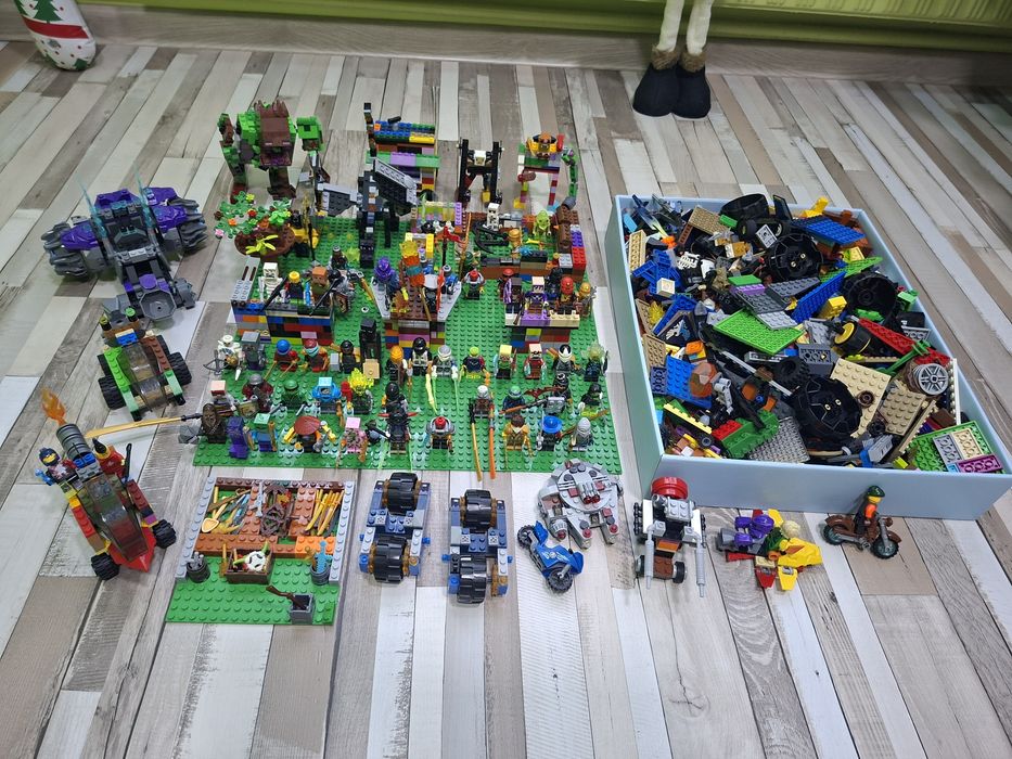 Голям лего лот с платформа за редене