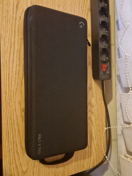 Клавиатура Logitech PRO X TKL
