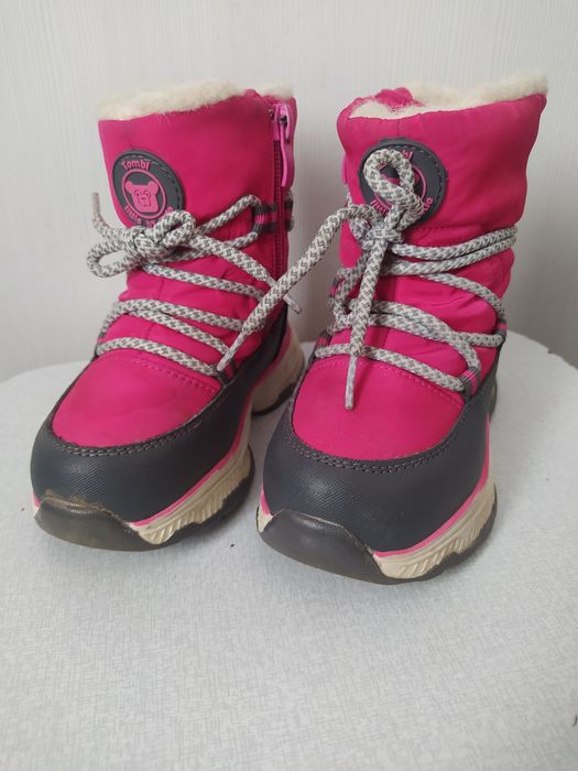 Продам детские зимние ботинки