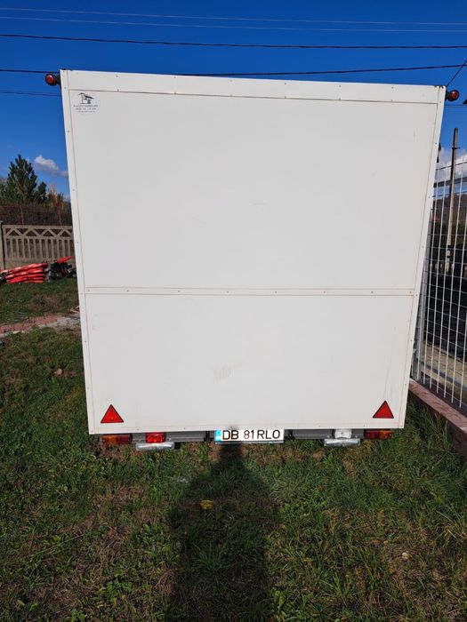 Vand rulota comerciala