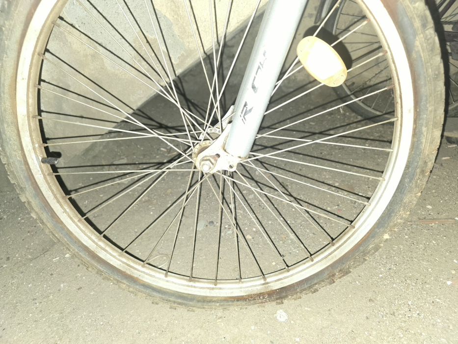 Bicicleta  mountain  bike