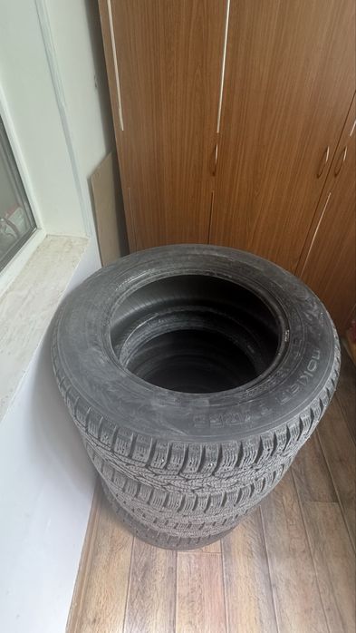 Продам зимние шины