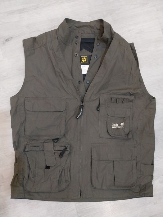 Jack Wolfskin-XL-разм.,мъжки елек с джобове,летен ,за туризм,лов рибол
