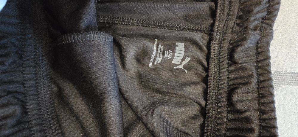 Pantalon scurt active Puma noua