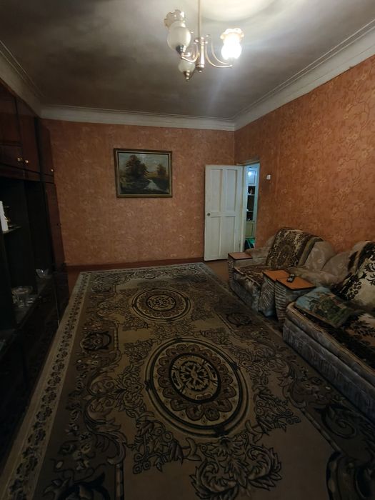 Продаём трёхкомнатную квартиру в Старом городе