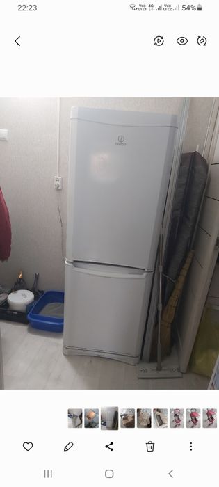 Продам холодильники 2 шт индезит