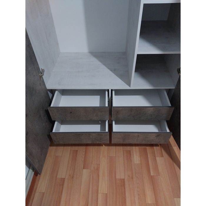 Шкаф в спальню..