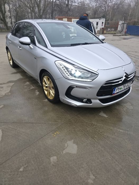 Citroen DS5 Hybrid 4x4 automat