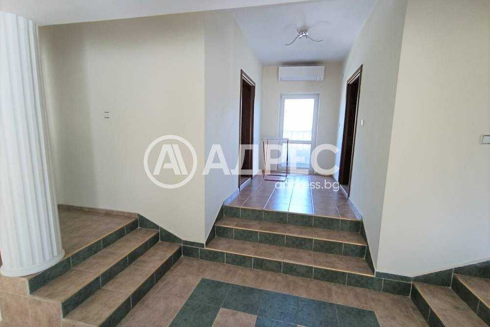 Продава се Къща в Разград, Житница - 463 кв.м за 1404 €/кв.м - Снимка #15
