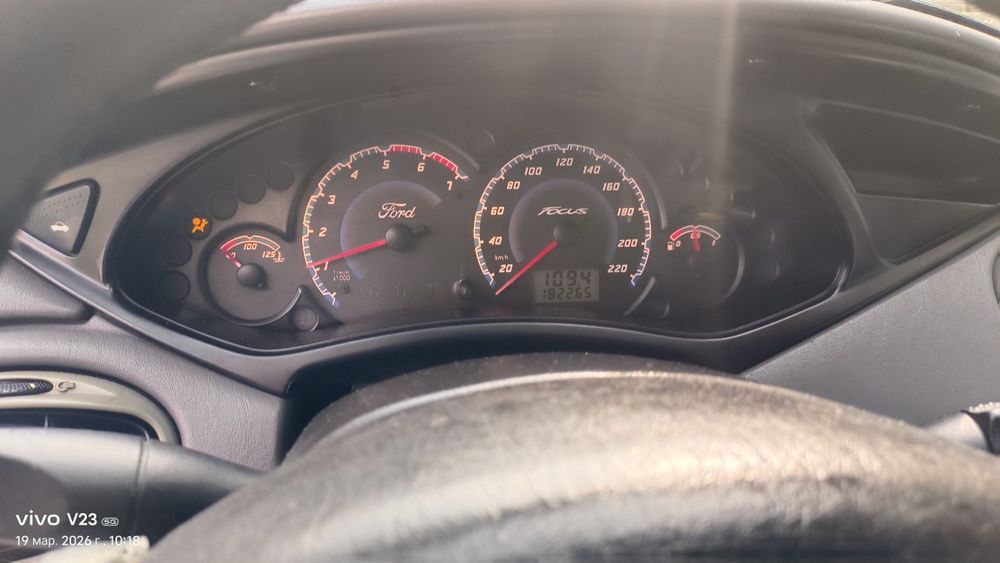 Ford focus 1 2.0 16v