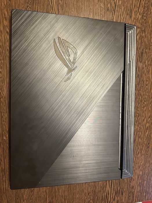Laptop Asus Rog Strix G531