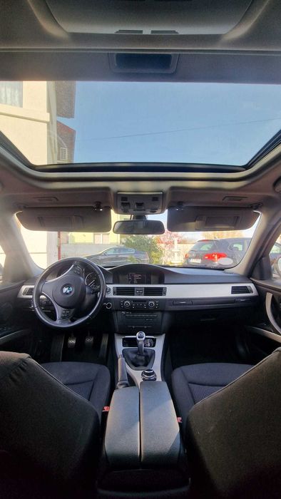 BMW 3 Series 2010 — imagine 13