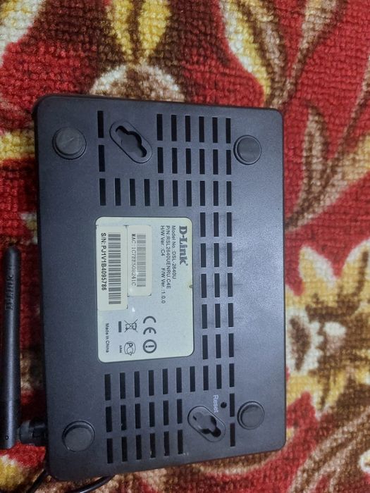 Модем d-link в комплекте зарядное устройство