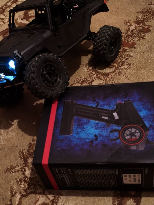 Продам троффи машинку