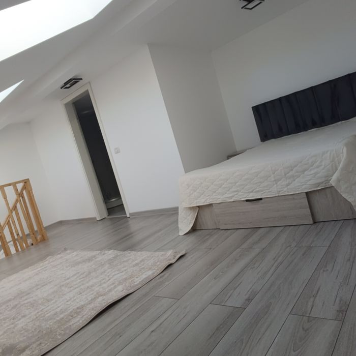 Propietar Inchiriez apartament