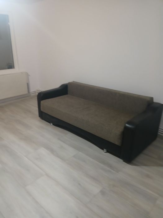 Garsoniera de vânzare/închiriat