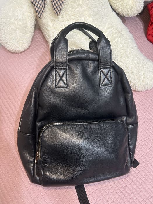 Продам черный рюкзак