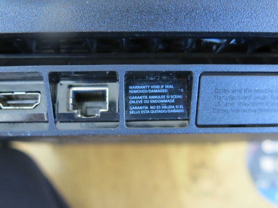 Sony PlayStation 4 Slim PS4 500GB CUH-2016A