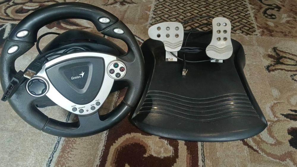 Продам игровой руль