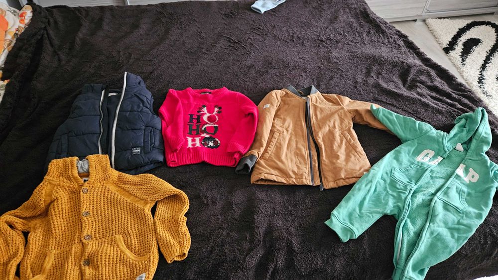 Set pantaloni si camasa hm