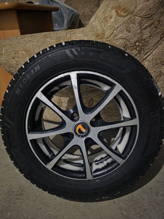 Продам диски с резиной ваз