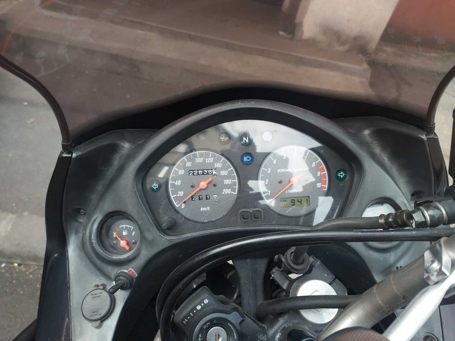 Vând honda transalp