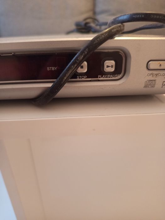 Продавам DVD. Запазено.