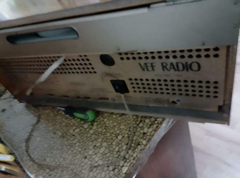 Транзисторный мини телевизор