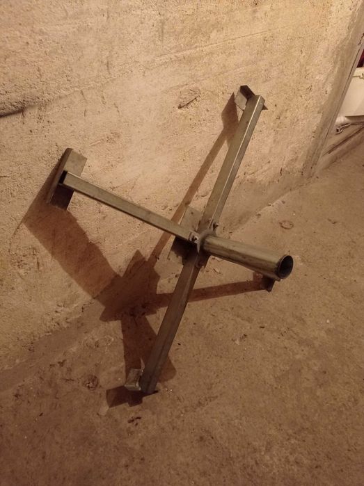 Чисто Ново Платнище за Кръгъл Чадър с диам 1.80 /Стойка за Голям Чадър