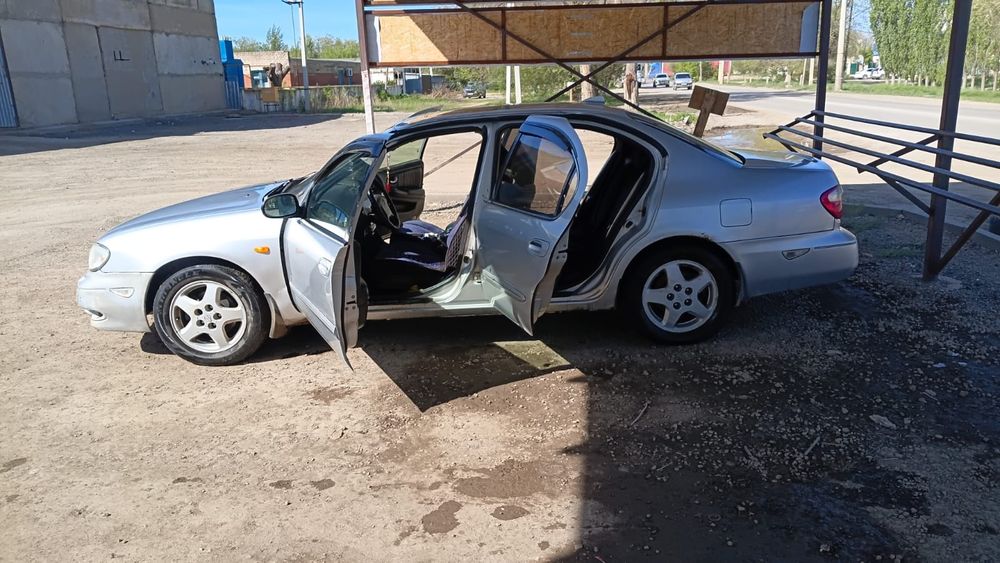 Продам машину максима а33