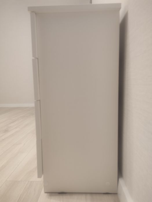 Комод белый продаётся