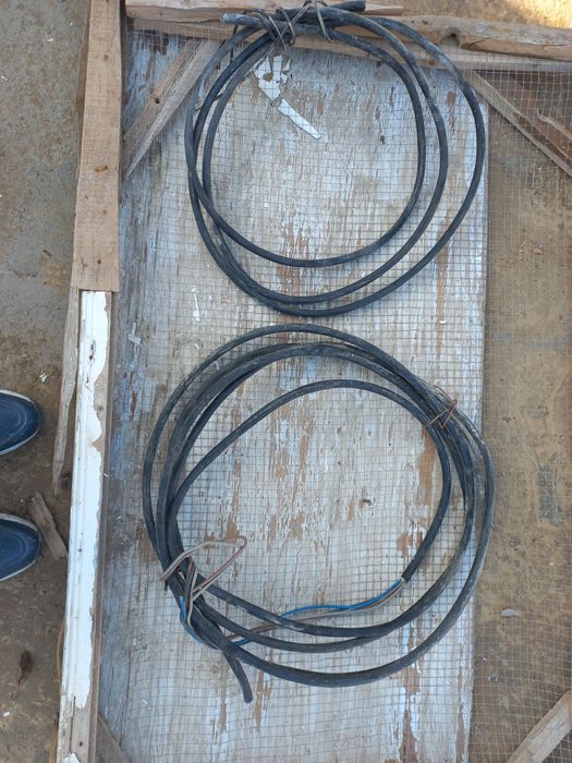 Продается остаток алюминиевого провода для общего  кучадан олиш учун