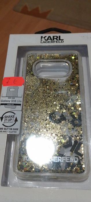Продавам гърбове за телефони.