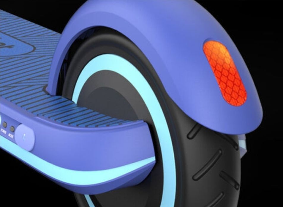 Шикарный электросамокат Ninebot Zing E8