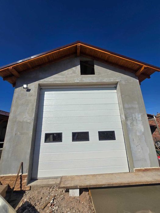 *Usi sectionale/usi garaj/usi hale/usi rezidentiale si industriale