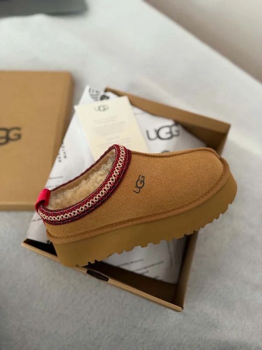 UGG TAZZ 38 maro
