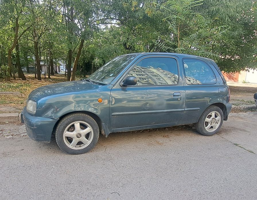 Nissan Micra K11 – бензин – 3 врати