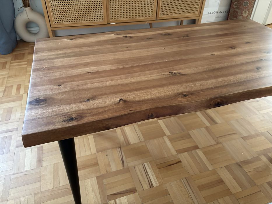 Холна маса от ЮСК