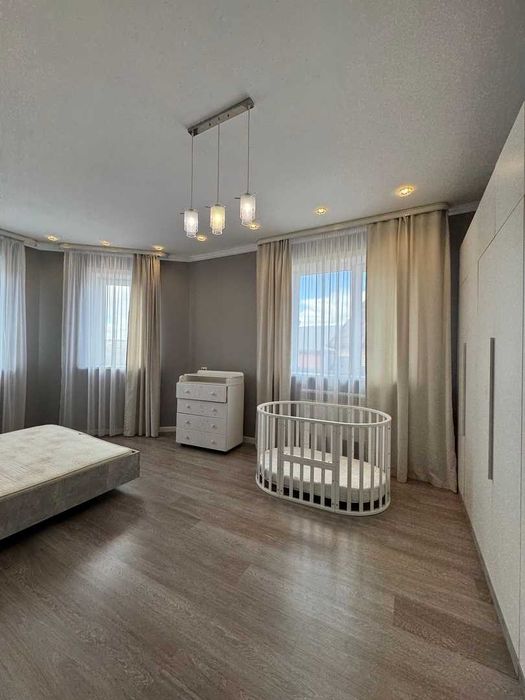 Просторный дом, 263.8 м², А. Попова