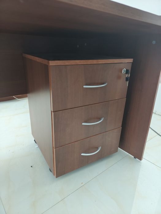 Продам рабочий стол