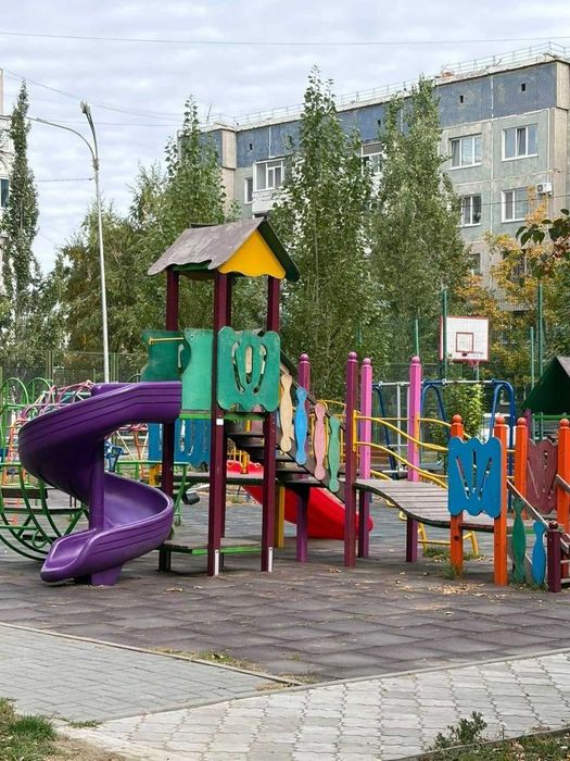 Продам 2х комн. 6 мкр.