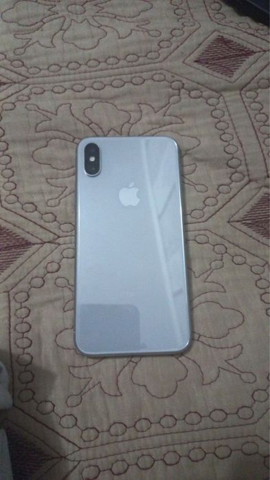 iPhone X 64GB 100%