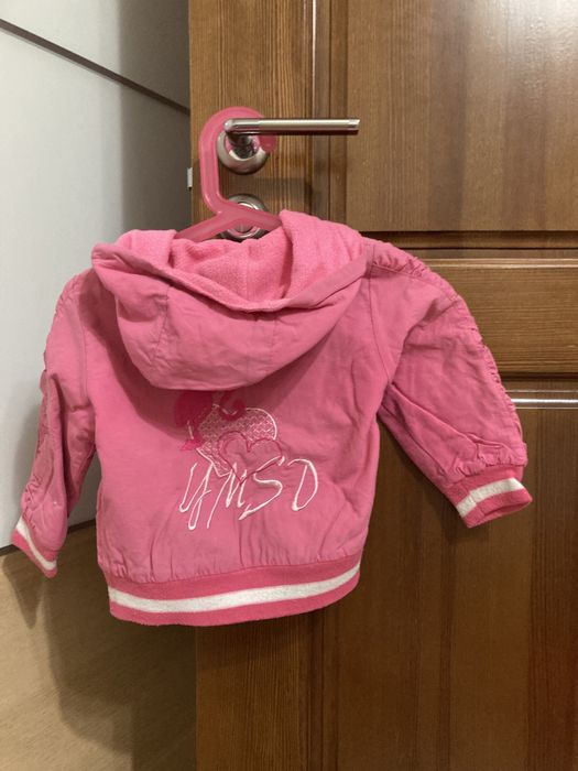 Продам детские куртки