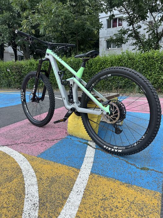Canyon Strive 2023 M carbon (enduro nu downhill)