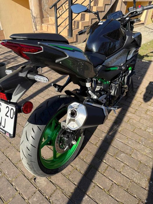 Kawasaki Z500 SE 2025