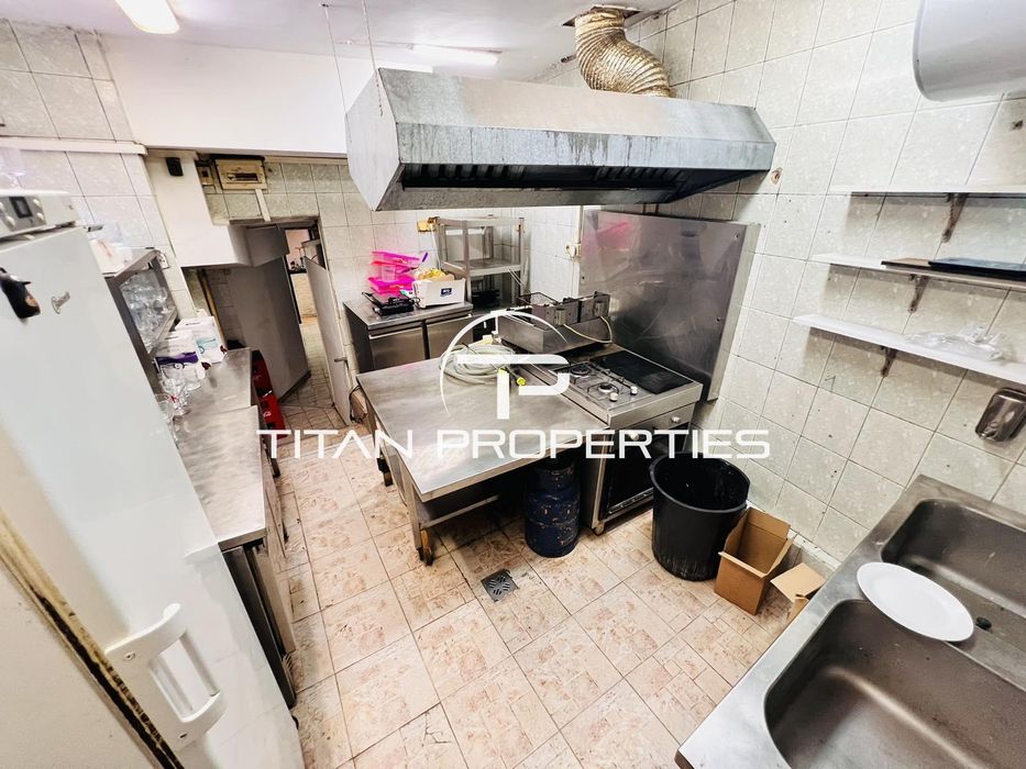 Дава се под наем Заведение в Бургас, Център - 120 кв.м за 510 € - Снимка #8