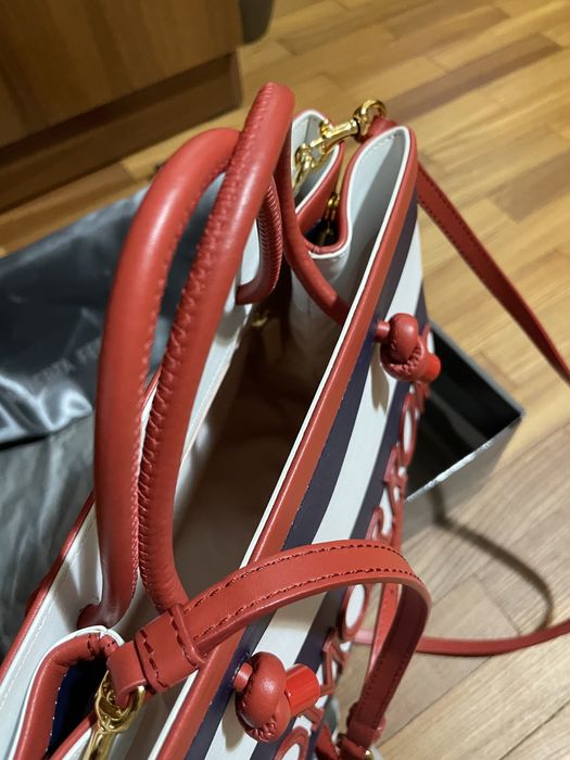 Чанта Alberta Ferretti